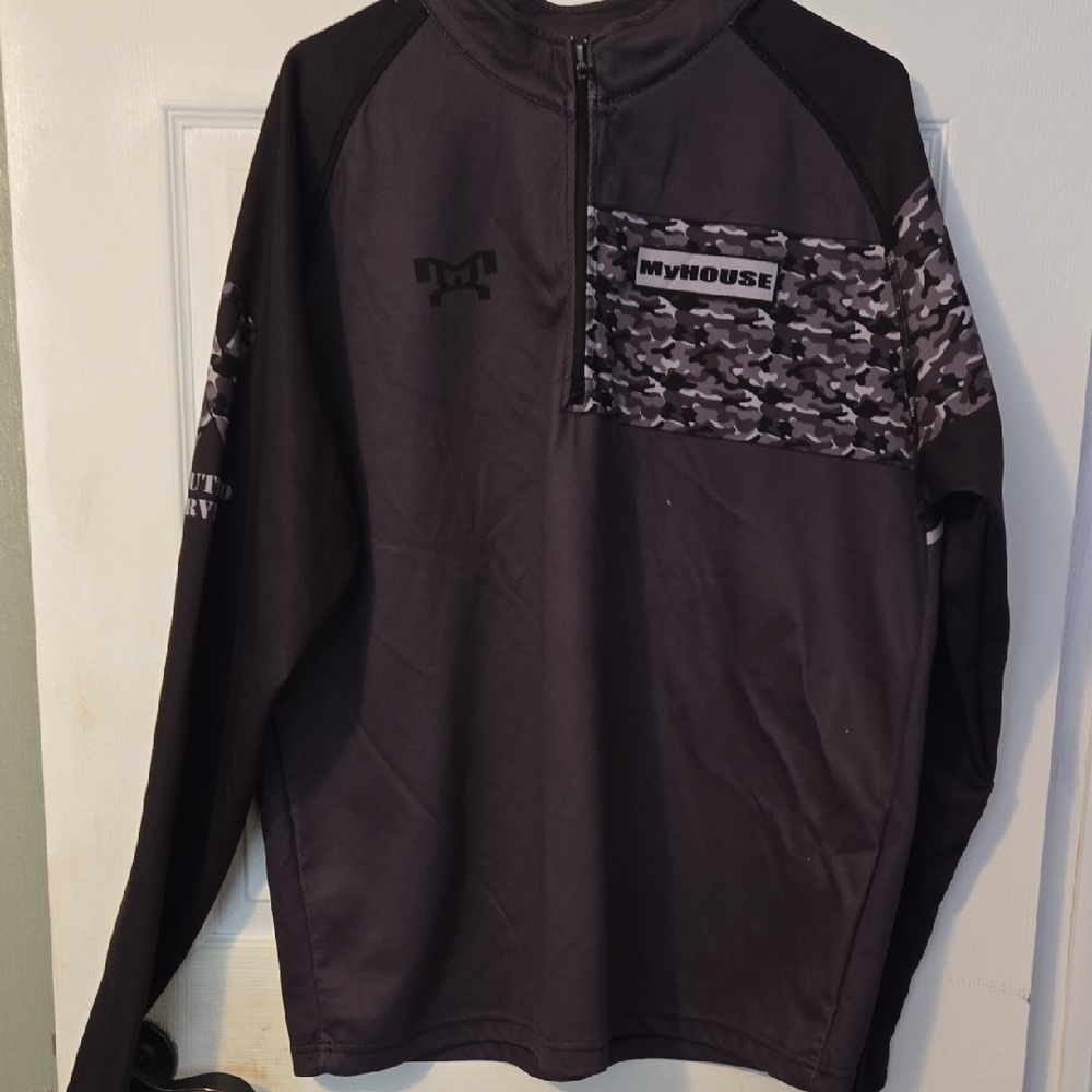 Myhouse USA Salute To ServiceBlack and Gray Camouflage Quarter-Zip Pullover